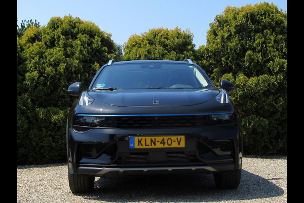 Lynk & Co 01 1.5 * 360Cam * Pano * Carplay *
