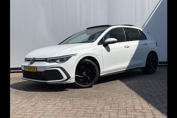 Volkswagen Golf 1.4 259pk eHybrid GTE Pano Leer Stoelverw+Ventilatie Memory Carplay Adap.Cruise BOMVOL!