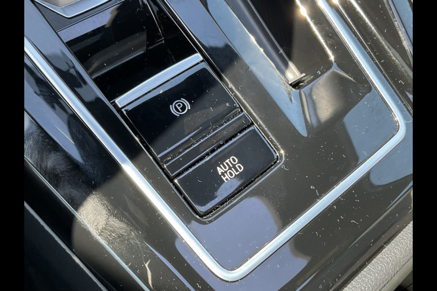 Volkswagen Golf 1.4 259pk eHybrid GTE Pano Leer Stoelverw+Ventilatie Memory Carplay Adap.Cruise BOMVOL!