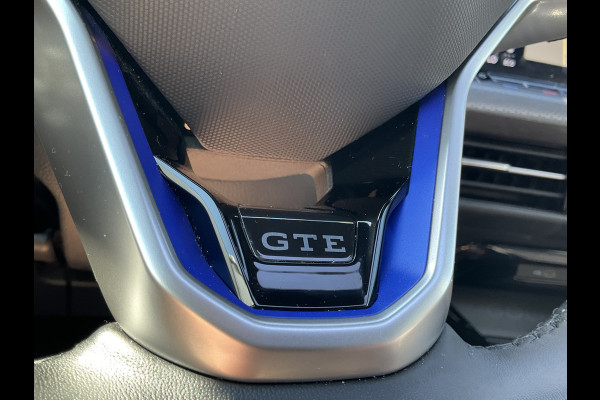 Volkswagen Golf 1.4 259pk eHybrid GTE Pano Leer Stoelverw+Ventilatie Memory Carplay Adap.Cruise BOMVOL!