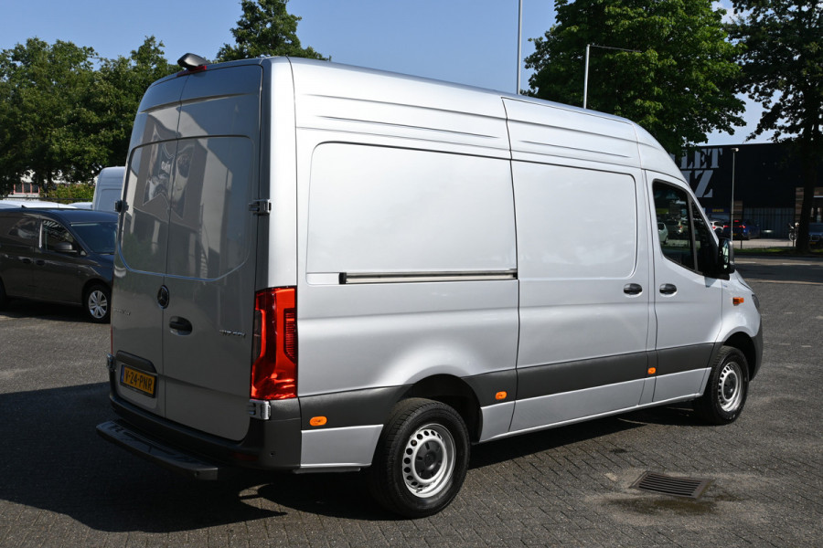 Mercedes-Benz Sprinter 317 CDI Pro L2H2 LED, Geveerde stoel, Navigatie met camera
