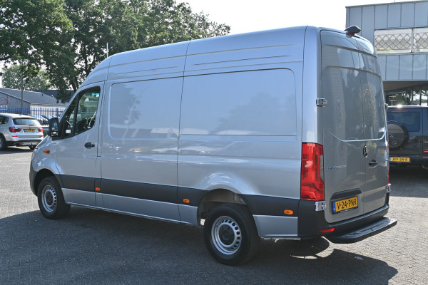 Mercedes-Benz Sprinter 317 CDI Pro L2H2 LED, Geveerde stoel, Navigatie met camera