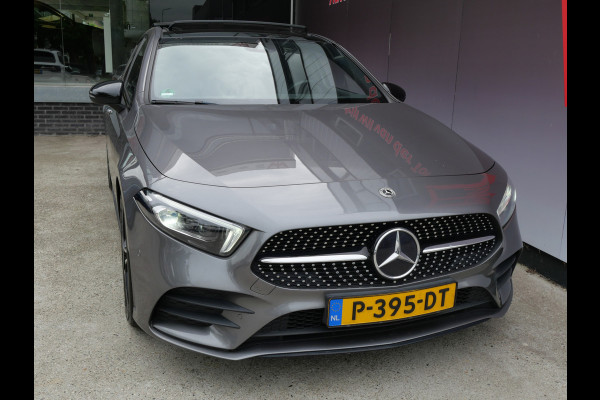Mercedes-Benz A-Klasse 180 AMG | NIGHT PAKKET | PANORAMA | WIDESCREEN | MULTIBEAM | NL-AUTO!!