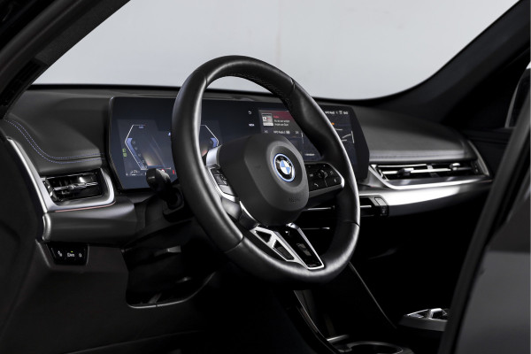 BMW X1 xDrive25e 245 PK | M-Sport | Premium Pack | S/K-Panodak | Elek. Trekhaak | Dig. Cockpit | Cruise | Stoelverw. | PDC | Camera | NAV+App. Connect | ECC | Elek. Klep | LM 19" | 9266