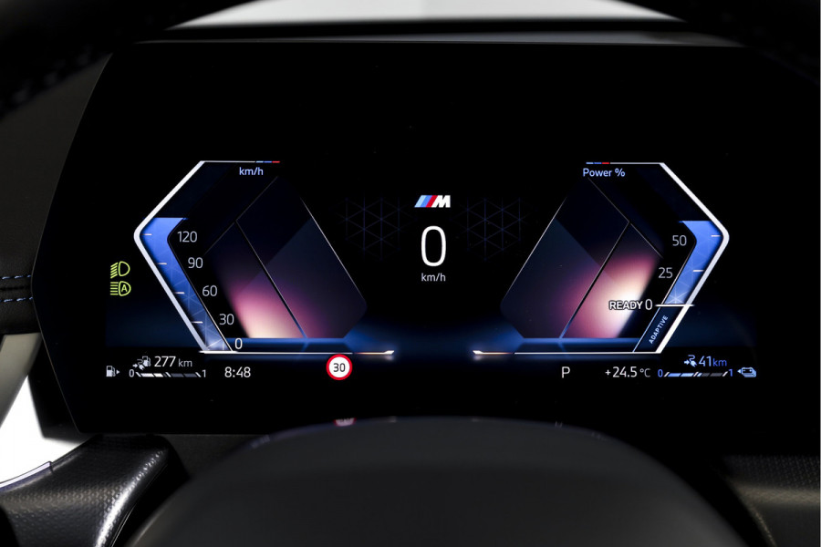 BMW X1 xDrive25e 245 PK | M-Sport | Premium Pack | S/K-Panodak | Elek. Trekhaak | Dig. Cockpit | Cruise | Stoelverw. | PDC | Camera | NAV+App. Connect | ECC | Elek. Klep | LM 19" | 9266