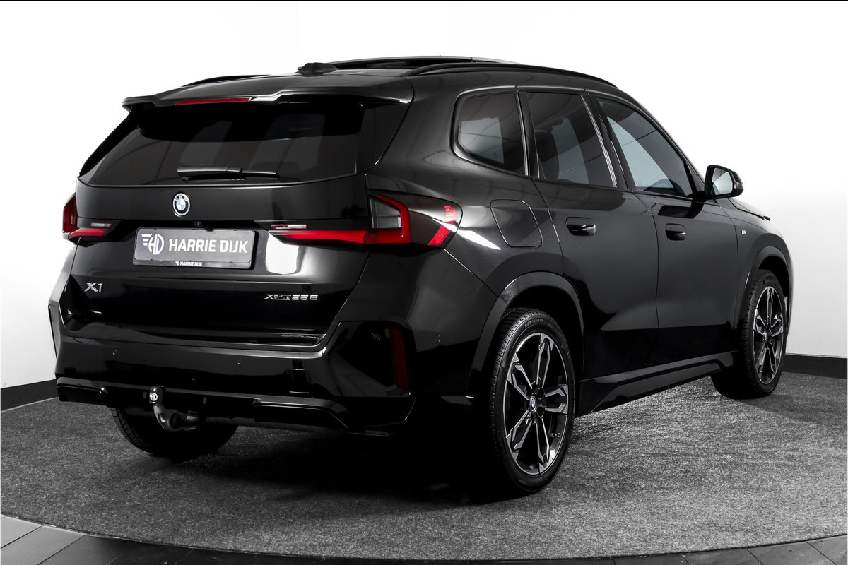 BMW X1 xDrive25e 245 PK | M-Sport | Premium Pack | S/K-Panodak | Elek. Trekhaak | Dig. Cockpit | Cruise | Stoelverw. | PDC | Camera | NAV+App. Connect | ECC | Elek. Klep | LM 19" | 9761