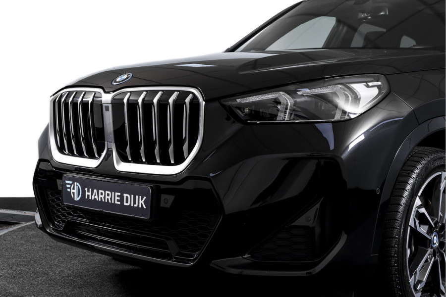 BMW X1 xDrive25e 245 PK | M-Sport | Premium Pack | S/K-Panodak | Elek. Trekhaak | Dig. Cockpit | Cruise | Stoelverw. | PDC | Camera | NAV+App. Connect | ECC | Elek. Klep | LM 19" | 9761