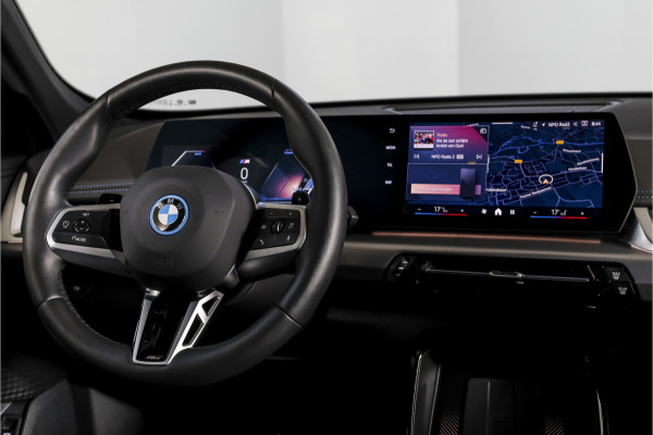 BMW X1 xDrive25e 245 PK | M-Sport | Premium Pack | S/K-Panodak | Elek. Trekhaak | Dig. Cockpit | Cruise | Stoelverw. | PDC | Camera | NAV+App. Connect | ECC | Elek. Klep | LM 19" | 9761