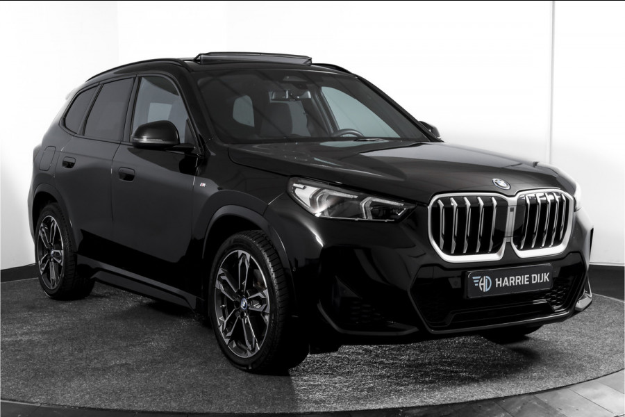 BMW X1 xDrive25e 245 PK | M-Sport | Premium Pack | S/K-Panodak | Elek. Trekhaak | Dig. Cockpit | Cruise | Stoelverw. | PDC | Camera | NAV+App. Connect | ECC | Elek. Klep | LM 19" | 9761