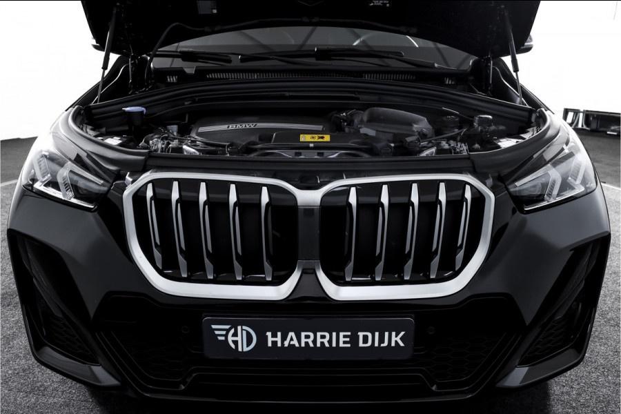 BMW X1 xDrive25e 245 PK | M-Sport | Premium Pack | S/K-Panodak | Elek. Trekhaak | Dig. Cockpit | Cruise | Stoelverw. | PDC | Camera | NAV+App. Connect | ECC | Elek. Klep | LM 19" | 9761