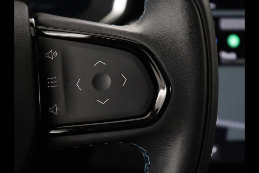 Lynk & Co 01 1.5 Plug In | Panoramadak | infinity by Harman | 360 Camera | Adaptive cruise | Stoelverwarming | Carplay | Memory | Full LED | PHEV