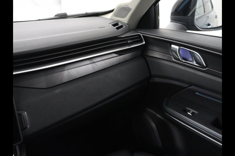 Lynk & Co 01 1.5 Plug In | Panoramadak | infinity by Harman | 360 Camera | Adaptive cruise | Stoelverwarming | Carplay | Memory | Full LED | PHEV