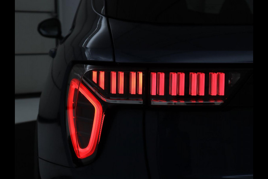 Lynk & Co 01 1.5 Plug In | Panoramadak | infinity by Harman | 360 Camera | Adaptive cruise | Stoelverwarming | Carplay | Memory | Full LED | PHEV