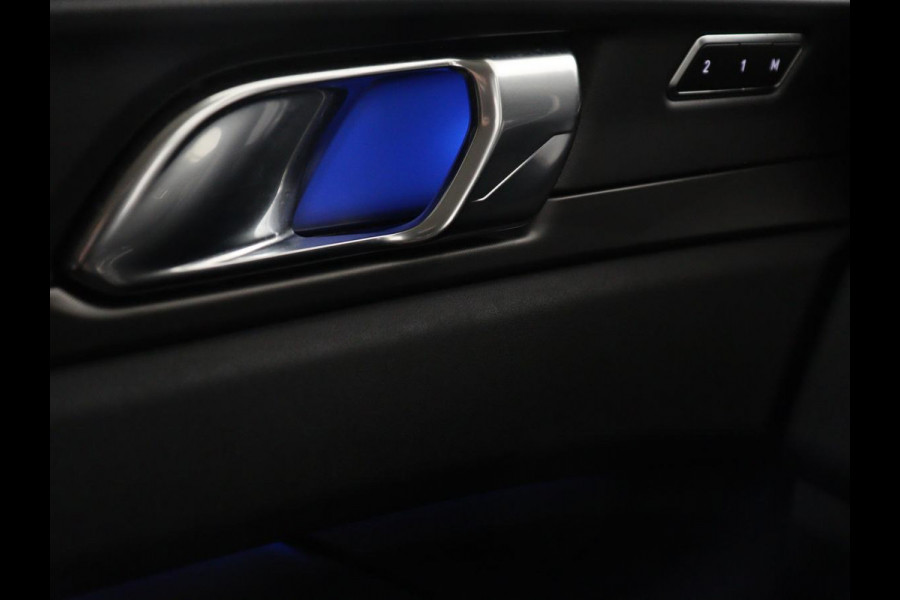 Lynk & Co 01 1.5 Plug In | Panoramadak | infinity by Harman | 360 Camera | Adaptive cruise | Stoelverwarming | Carplay | Memory | Full LED | PHEV