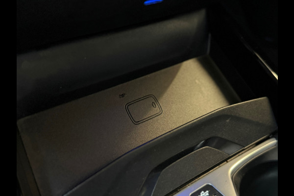BMW 1-serie Verkocht 118i High Executive M-SPORT|PANO|HARMAN KARDON|KEYLESS|FABRIEKSGARANTIE|CARPLAY|CAMERA|DEALER ONDERHOUDEN