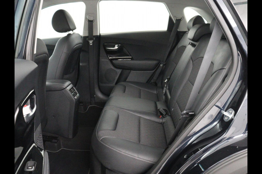Kia Niro 1.6 GDi Hybrid DynamicLine | Carplay | Camera | Adaptive cruise | Digital cockpit | Half leder | Parkeerhulp | Navigatie | Climate control | DAB