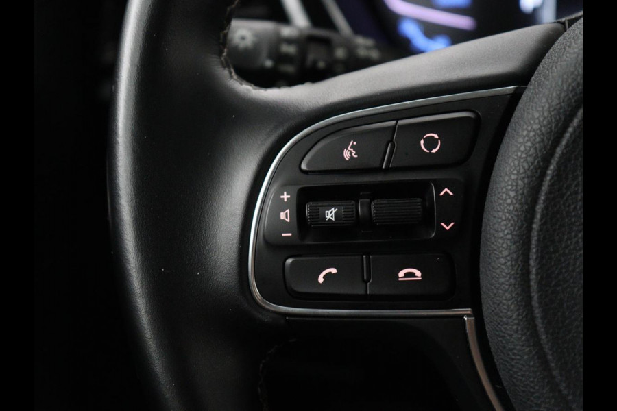 Kia Niro 1.6 GDi Hybrid DynamicLine | Carplay | Camera | Adaptive cruise | Digital cockpit | Half leder | Parkeerhulp | Navigatie | Climate control | DAB