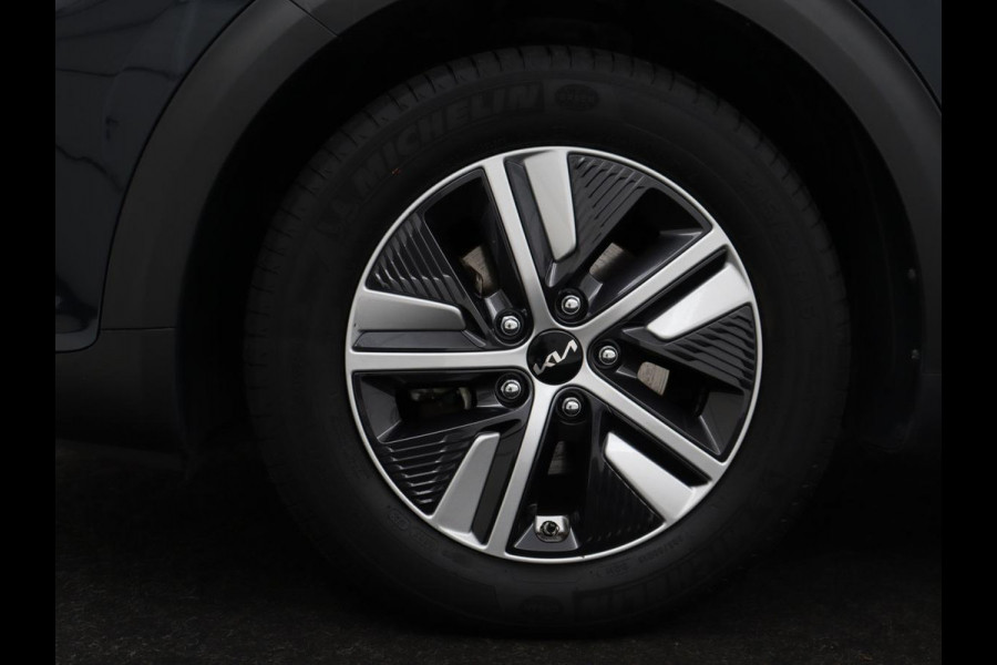 Kia Niro 1.6 GDi Hybrid DynamicLine | Carplay | Camera | Adaptive cruise | Digital cockpit | Half leder | Parkeerhulp | Navigatie | Climate control | DAB