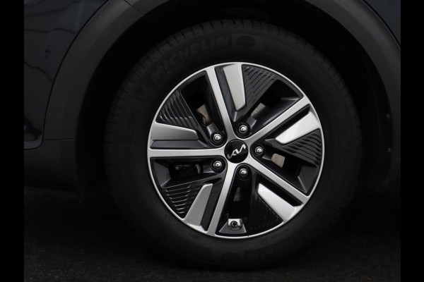 Kia Niro 1.6 GDi Hybrid DynamicLine | Carplay | Camera | Adaptive cruise | Digital cockpit | Half leder | Parkeerhulp | Navigatie | Climate control | DAB