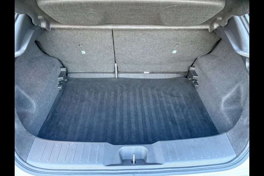 Nissan Juke 1.0 DIG-T N-Design | Bose | 360 Camera | Trekhaak afnb. | Allseason Banden | Prijs Rijklaar!!