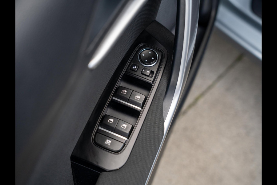 Kia Ceed 1.0 T-GDi DynamicLine / Carplay / Camera / Led / DAB