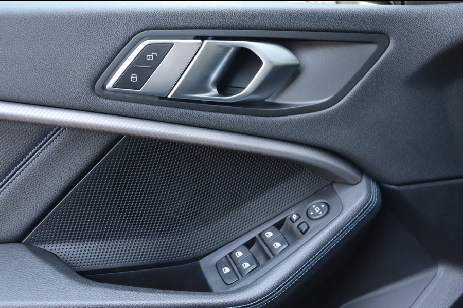 BMW 2 Serie Gran Coupé 220i M Sport org.NL afn.trekhaak a.camera stoelverw.