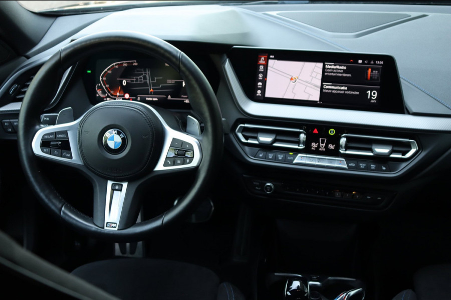 BMW 2 Serie Gran Coupé 220i M Sport org.NL afn.trekhaak a.camera stoelverw.