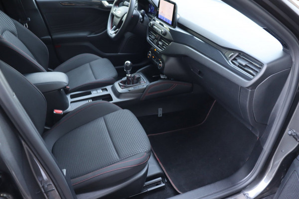 Ford FOCUS Wagon 1.0 EB Hybrid ST Line X Business org.NL el.klep camera