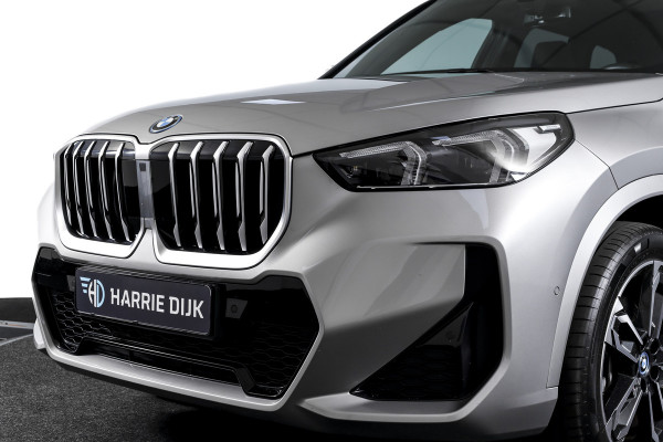 BMW X1 xDrive25e 245 PK | M-Sport | Premium Pack | S/K-Panodak | Dig. Cockpit | Cruise | Stoelverw. | PDC | Camera | NAV+App. Connect | ECC | Elek. Klep | LM 19" | 9072