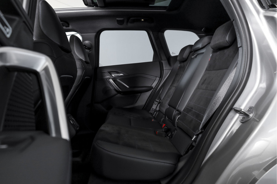 BMW X1 xDrive25e 245 PK | M-Sport | Premium Pack | S/K-Panodak | Dig. Cockpit | Cruise | Stoelverw. | PDC | Camera | NAV+App. Connect | ECC | Elek. Klep | LM 19" | 9072
