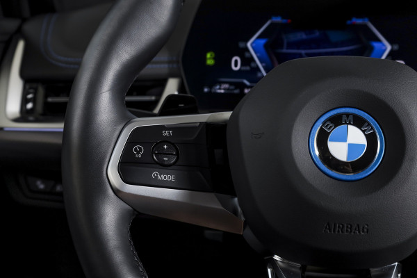 BMW X1 xDrive25e 245 PK | M-Sport | Premium Pack | S/K-Panodak | Elek. Trekhaak | Dig. Cockpit | Cruise | Stoelverw. | PDC | Camera | NAV+App. Connect | ECC | Elek. Klep | LM 19" | 2943