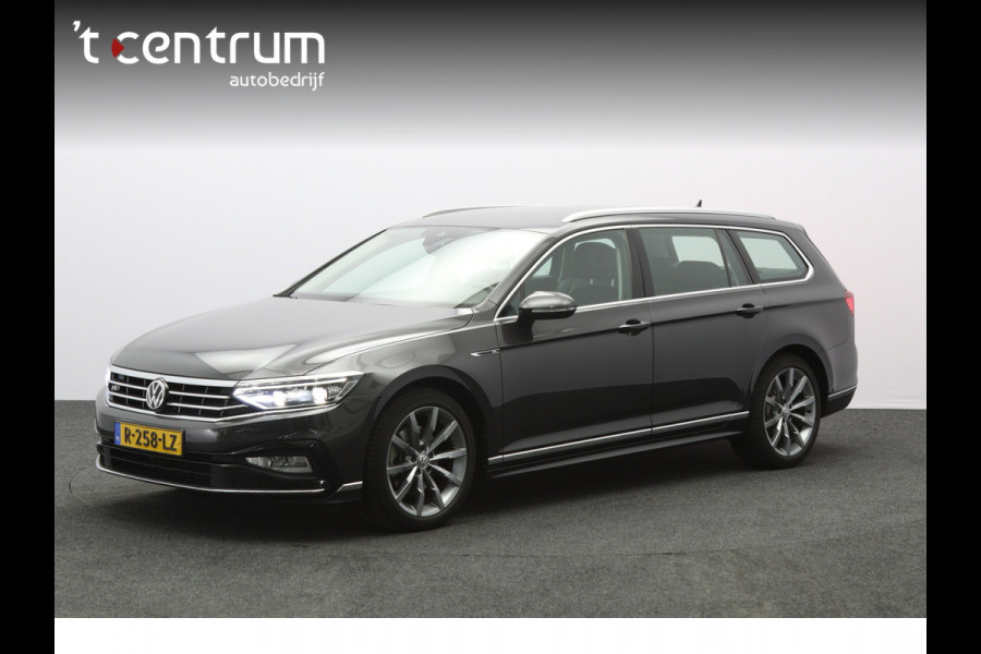 Volkswagen Passat Variant 1.5 TSI 150 PK Automaat R-Line Elegance, Trekhaak, Matrix-LED, Carplay