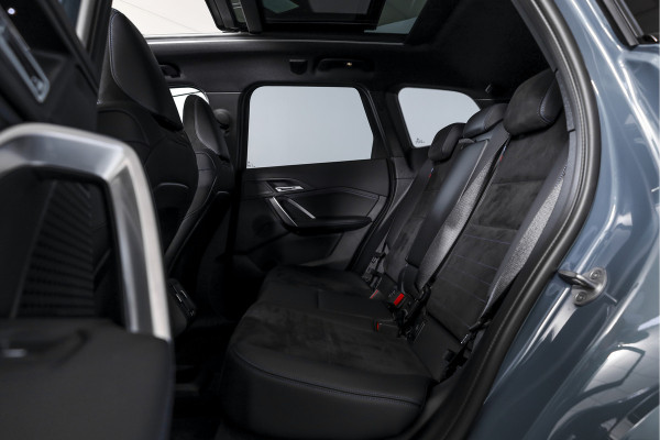 BMW X1 xDrive25e 245 PK | M-Sport | Premium Pack | S/K-Panodak | Elek. Trekhaak | Dig. Cockpit | Cruise | Stoelverw. | PDC | Camera | NAV+App. Connect | ECC | Elek. Klep | LM 19" | 8872