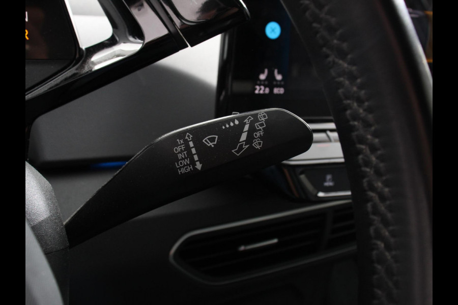 Volkswagen ID.3 First 58 kWh Navigatie Apple Carplay/Android Auto Adaptive Cruise Control Parkeersensoren Stoel- en stuurverwarming Lichtmetalen velgen Climate Control