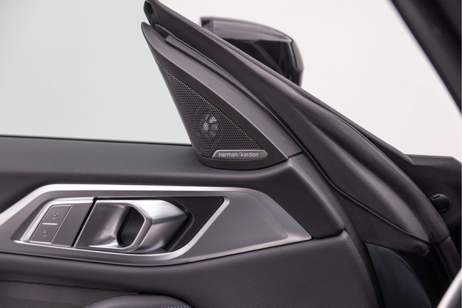 BMW i4 eDrive40 High Executive 84 kWh M-Pakket M-sportstoelen Schuif/kantel HuD