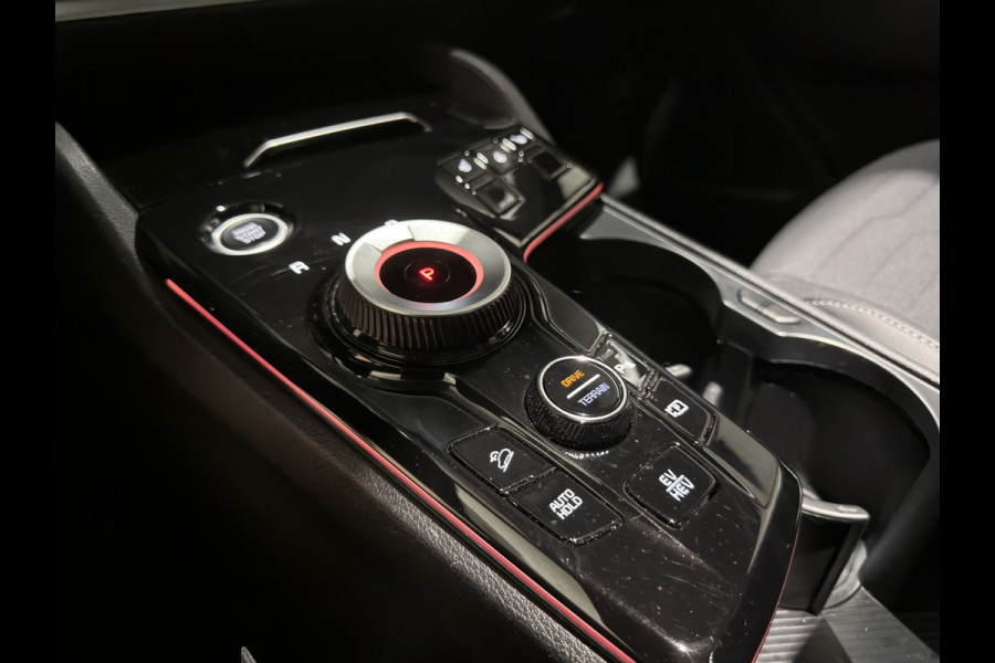 Kia Sportage 1.6 T-GDi Plug-in Hybrid AWD DynamicPlusLine | Leder interieur | Trekhaak | Keyless