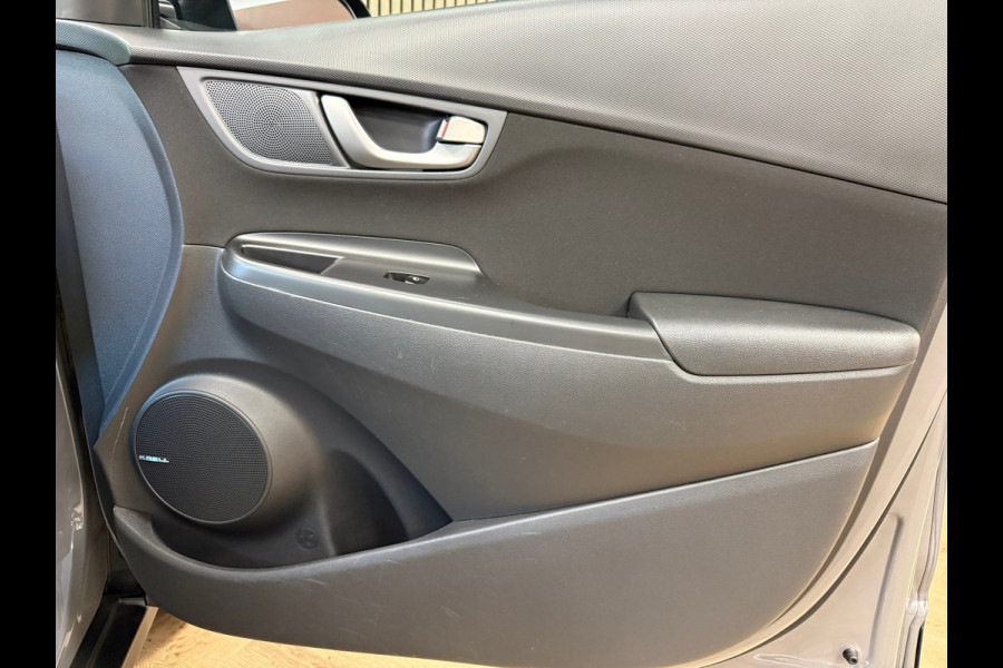 Hyundai Kona 1.0 T-GDI Comfort NAVI CAMERA CLIMATE CRUISE CONTROL PDC CARPLAY MIRRORLINK