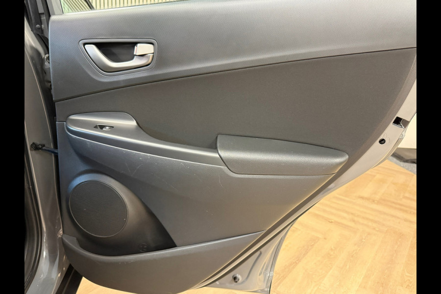 Hyundai Kona 1.0 T-GDI Comfort NAVI CAMERA CLIMATE CRUISE CONTROL PDC CARPLAY MIRRORLINK