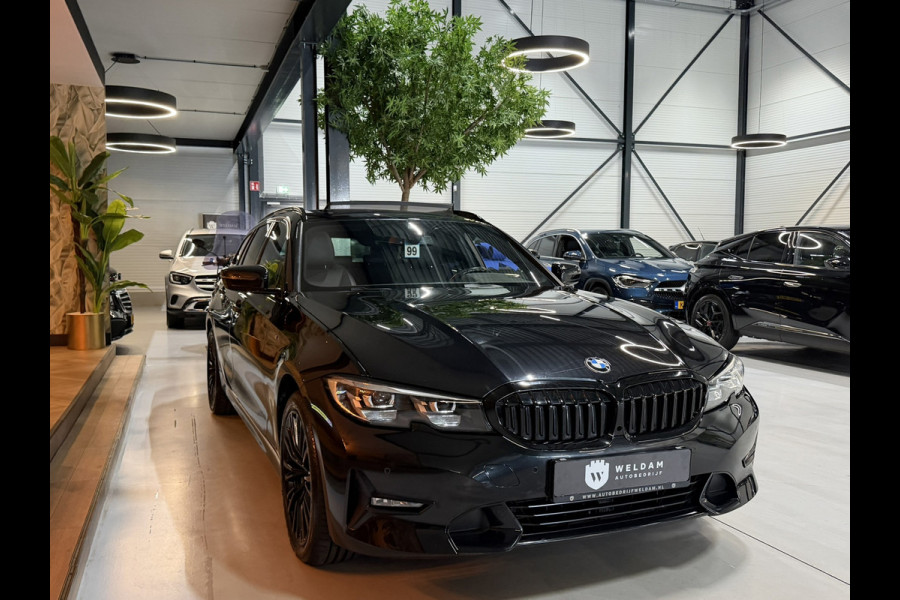BMW 3-serie 330e xDrive M-Sport Line Black Edition|Pano|Black Pack|Sfeer|PDC|Keyless|Leder|LED+Xenon|Rijklaar