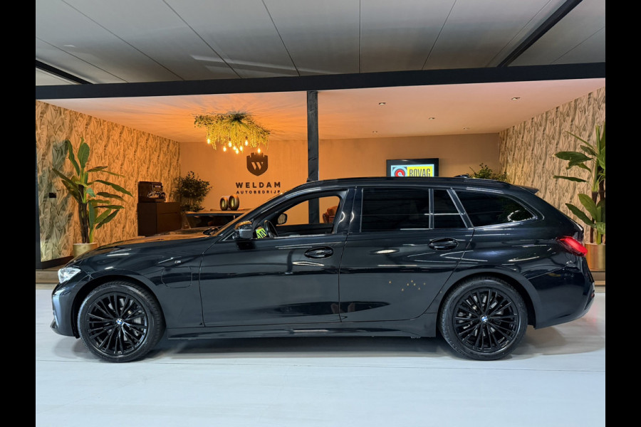 BMW 3-serie 330e xDrive M-Sport Line Black Edition|Pano|Black Pack|Sfeer|PDC|Keyless|Leder|LED+Xenon|Rijklaar