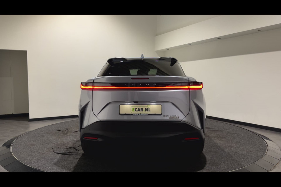 Lexus RZ 450e Executive Line 71 kWh | Leder interieur | Stoelen gekoeld & verwarmd | LMV 20" | Soh (batterijcheck) Waarde 97,8 %
