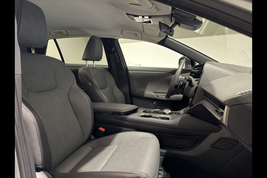 Lexus RZ 450e Executive Line 71 kWh | Leder interieur | Stoelen gekoeld & verwarmd | LMV 20" | Soh (batterijcheck) Waarde 97,8 %