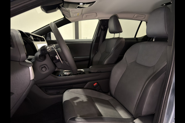 Lexus RZ 450e Executive Line 71 kWh | Leder interieur | Stoelen gekoeld & verwarmd | LMV 20" | Soh (batterijcheck) Waarde 98,1 %