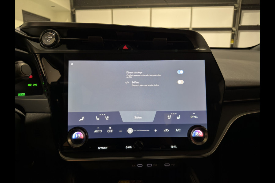 Lexus RZ 450e Executive Line 71 kWh | Leder interieur | Stoelen gekoeld & verwarmd | LMV 20" | Soh (batterijcheck) Waarde 98,1 %