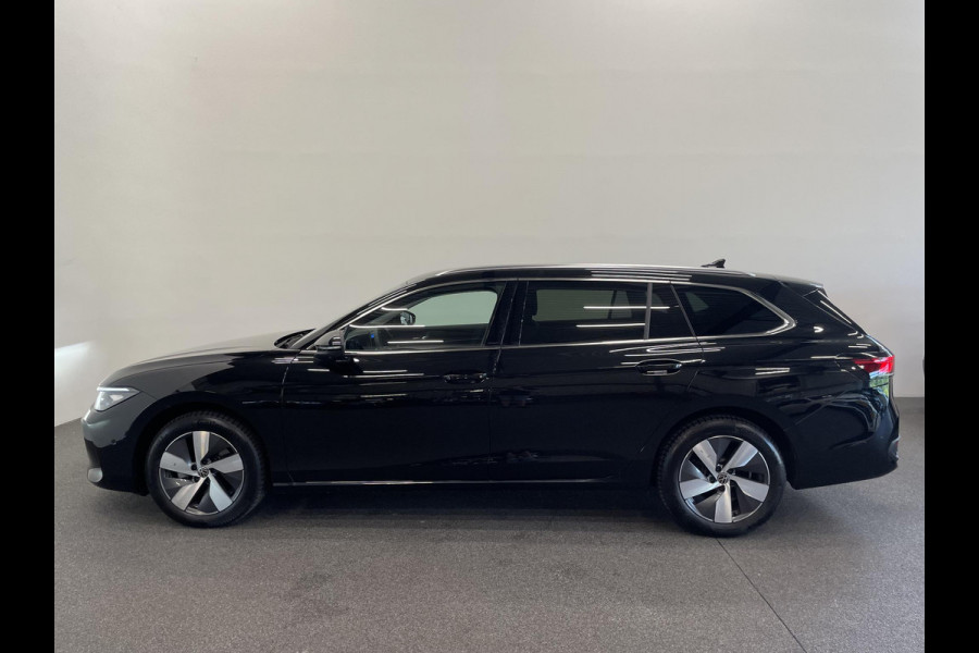 Volkswagen Passat Variant 1.5 eTSI DSG Aut. Business Airco ECC Navi Carplay Winterpack Adaptive Cruise Control+Travel Assist Trekhaak IQ.Drive Pack