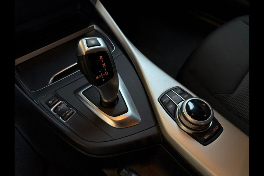 BMW 1-serie 118i |BMW ONDERHOUDEN|CARPLAY|AUTOMAAT|CRUISE CONTROL|PDC|NAP|NL AUTO|