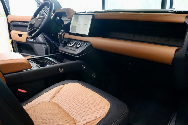 Land Rover Defender 110 P400e 110 X-Dynamic HSE NL|TrkHk|Matrix|PANO