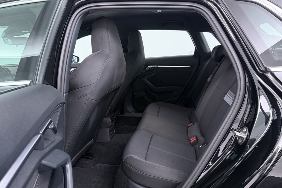 Audi A3 Sportback 30 TFSI Advanced edition (CRUISE CONTROL ADAPTIEF, NAVIGATIE, PARKEERSENSOREN)