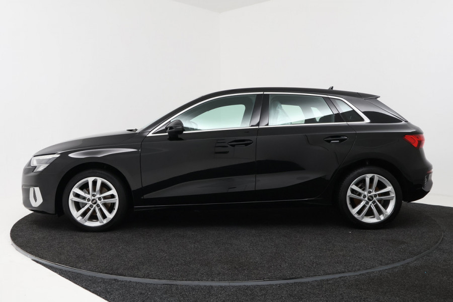 Audi A3 Sportback 30 TFSI Advanced edition (CRUISE CONTROL ADAPTIEF, NAVIGATIE, PARKEERSENSOREN)