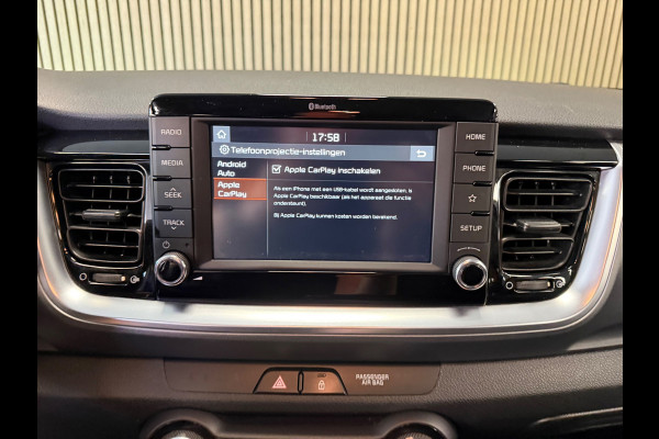 Kia Stonic 1.0 T-GDi DynamicLine CAMERA CLIMATE CONTROL CARPLAY STOEL/STUURVERW. PDC